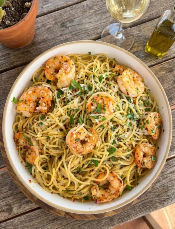 Garlic Butter Shrimp Pasta