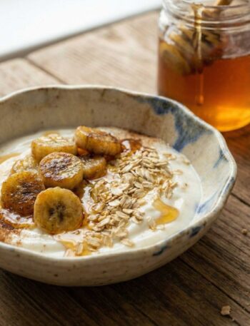 Banana Cinnamon Breakfast Bowl
