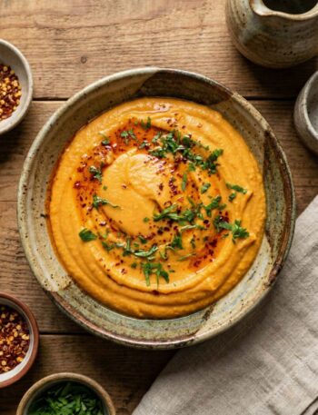 CREAMY TOMATO LENTIL SOUP