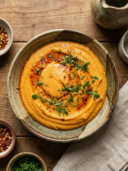 CREAMY TOMATO LENTIL SOUP