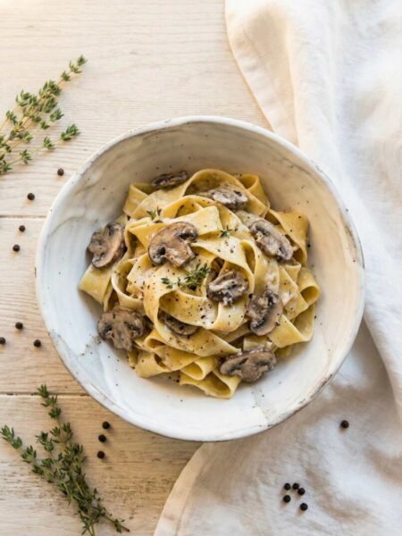 Creamy Mushroom Alfredo Pasta