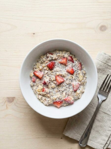 Strawberry Banana Oat Breakfast Bowl