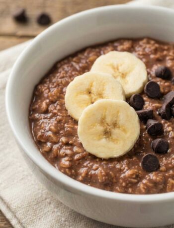 Chocolate Almond Overnight Oats